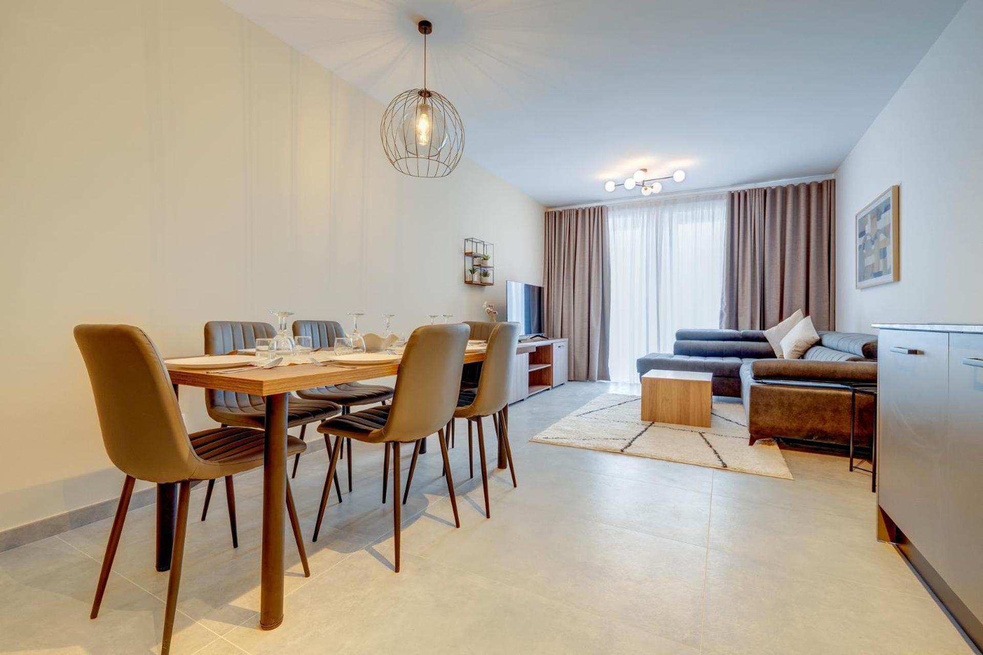 Sliemas Finest Fresh And Stylish Apartment